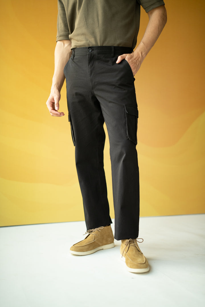 black cargo pants men's