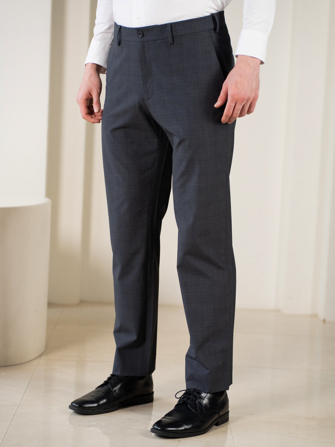 Analyst Grey Checks Relaxed Fit Stretch Formal Pants