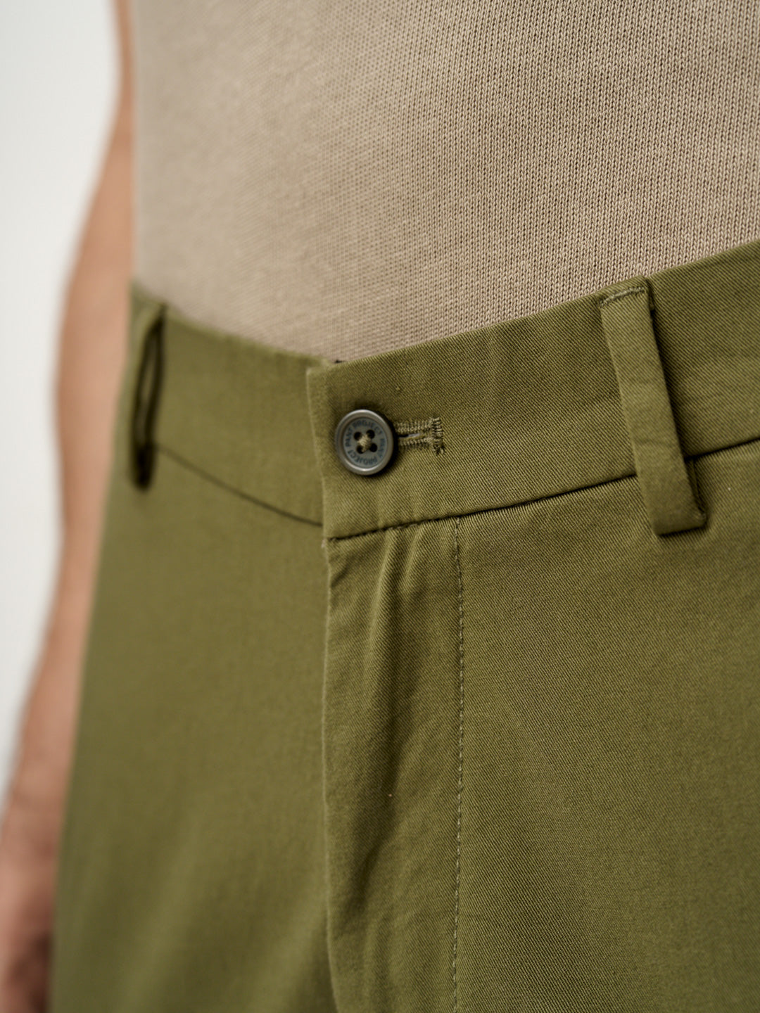 Herb Olive Stretch Chinos