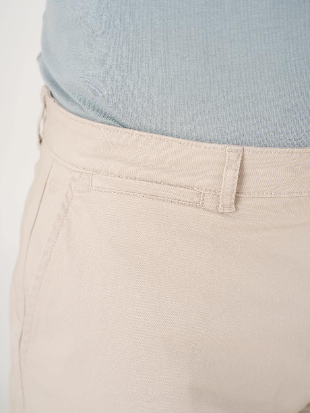 Claude Cream Stretch Chino Shorts