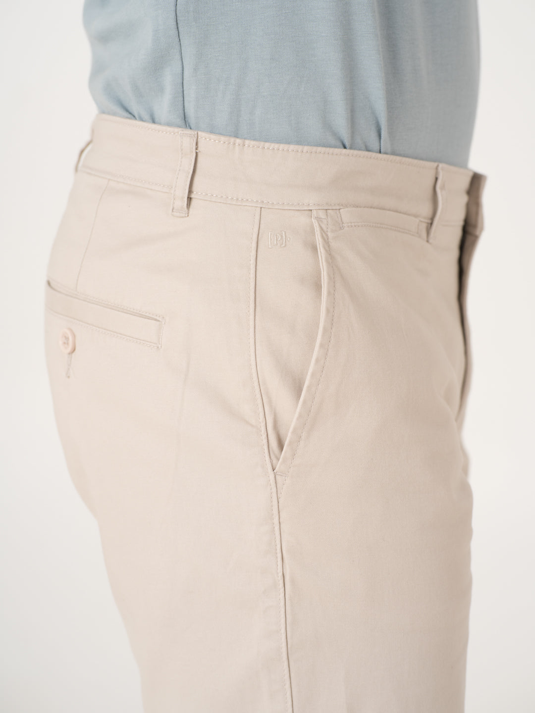 Claude Cream Stretch Chino Shorts