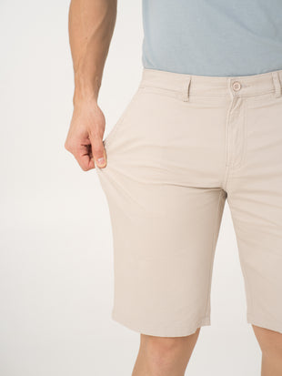 Claude Cream Stretch Chino Shorts