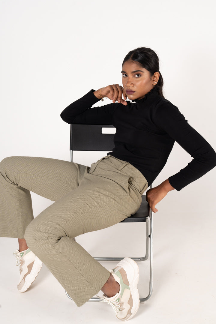 women’s green checks pants