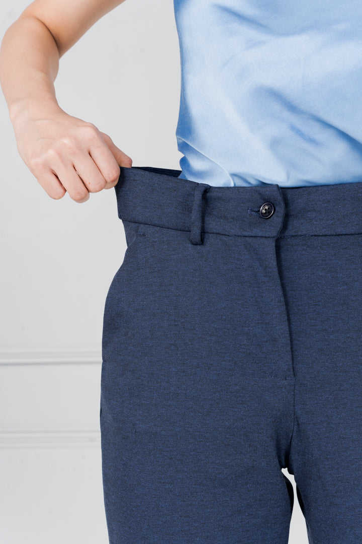 insignia blue pants outfit women
