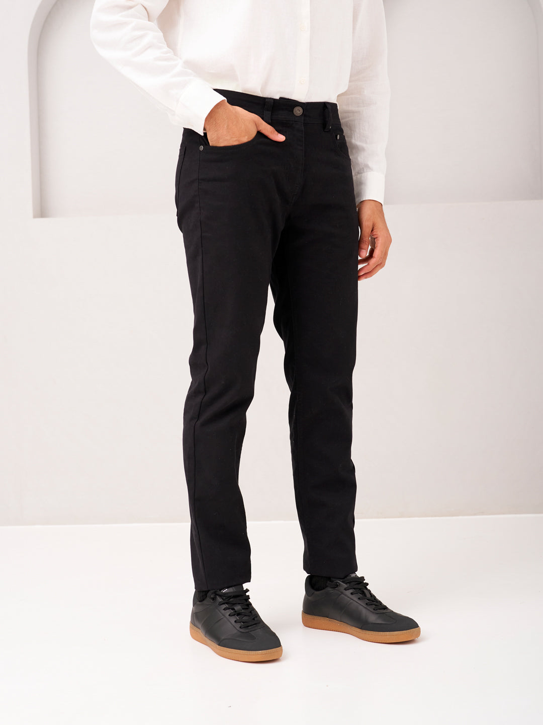 Infinite Black Slim Fit Jeanos