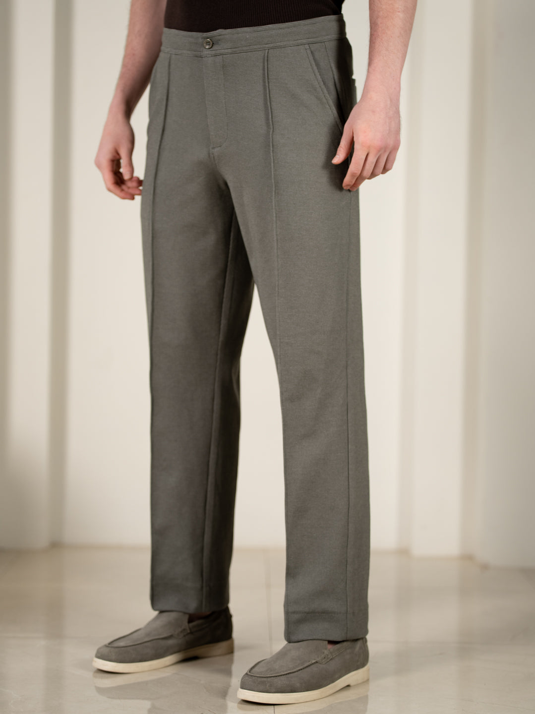 Viren Green Relaxed Fit Power-Stretch Korean Pintuck Pants