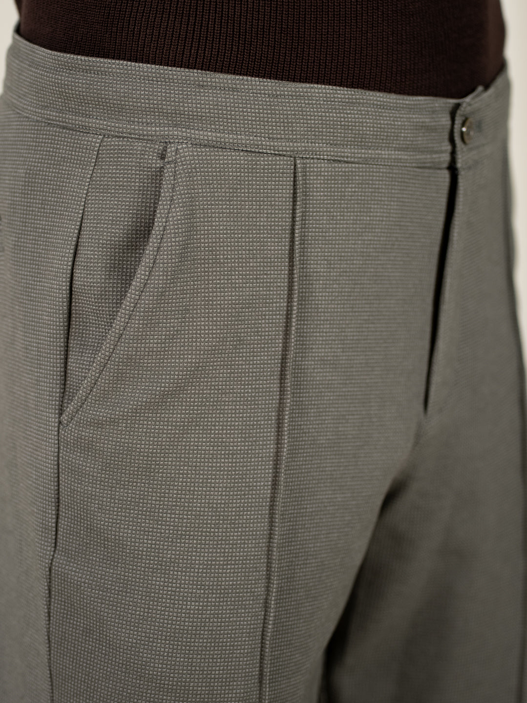 Viren Green Relaxed Fit Power-Stretch Korean Pintuck Pants