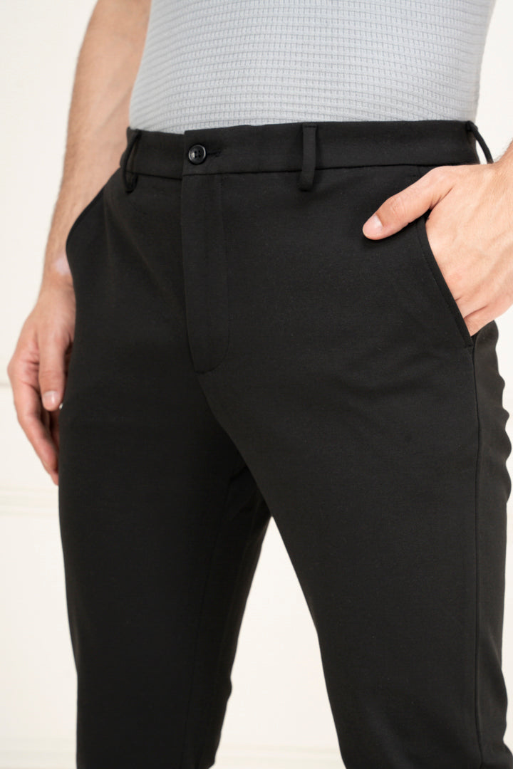 black slim stretch pants
