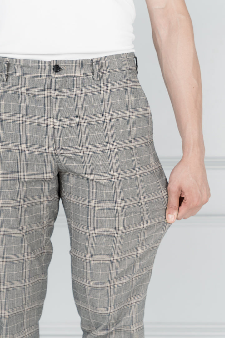 Stretchable Chinos Pant