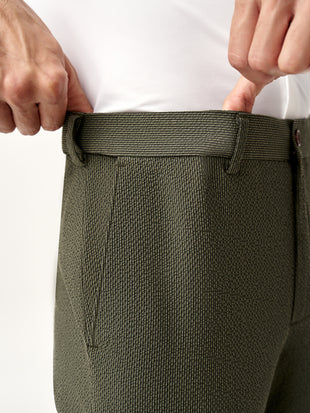 stretchable waist detail of Pant Project's green chandigarh seer sucker trousers