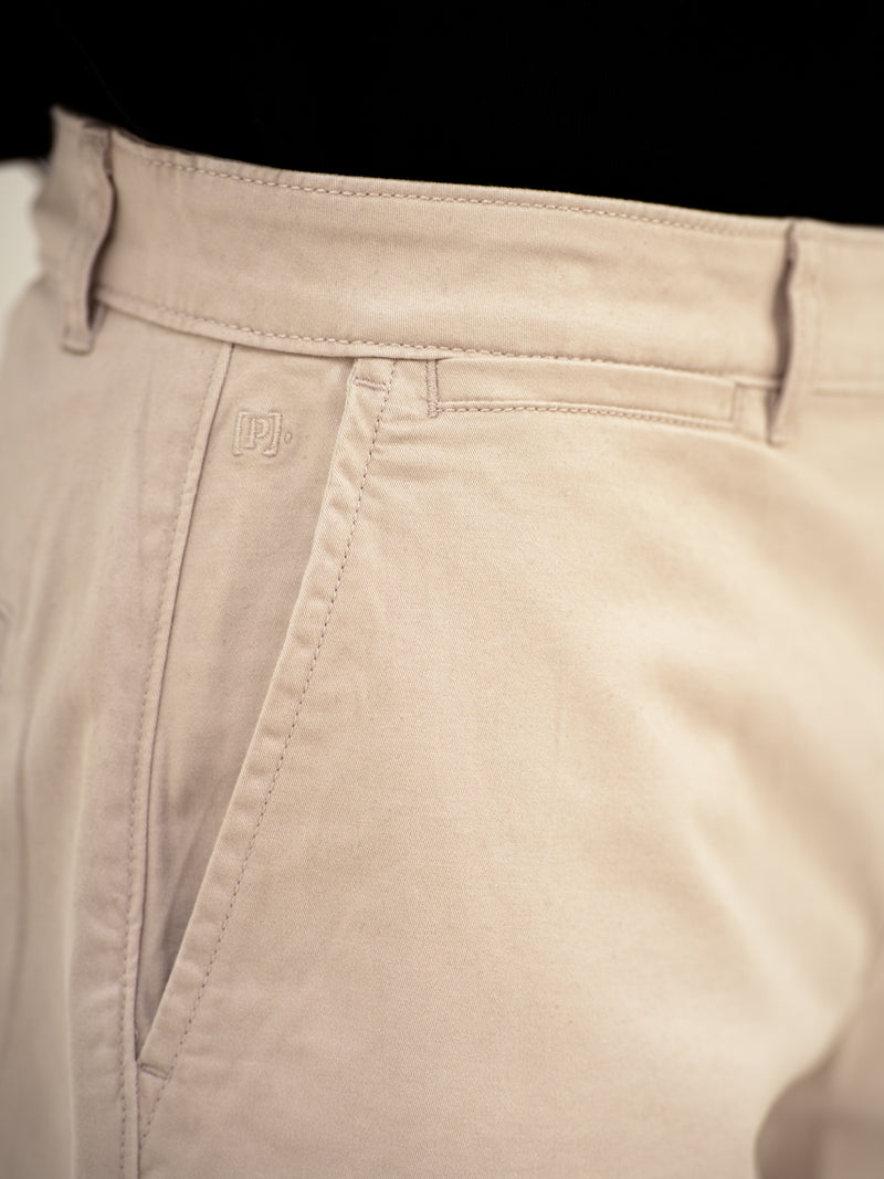 Claude Cream Stretch Chino Shorts