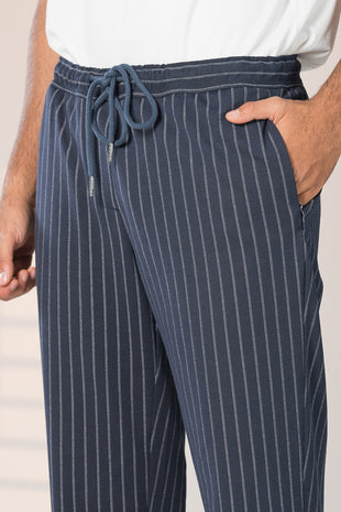 stretchable navy blue joggers