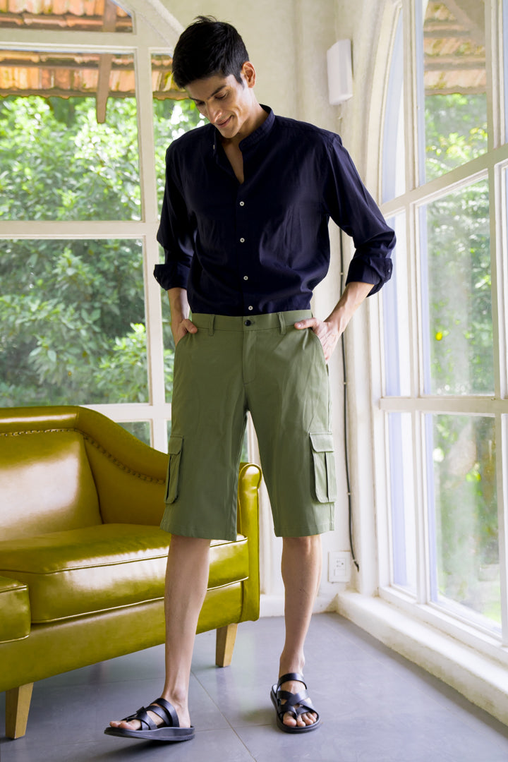 olive cargo shorts men