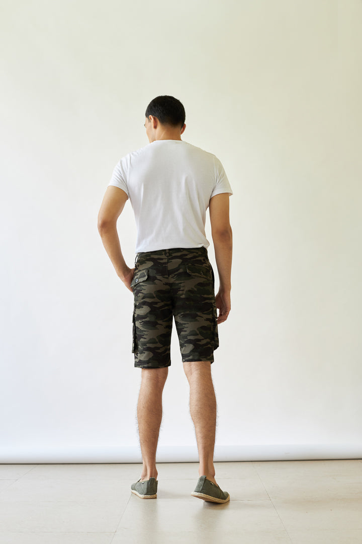 camouflage cargo shorts for men